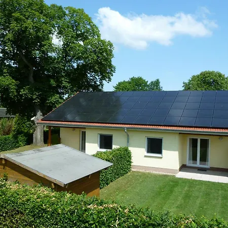 Haus Vietzen 1 *